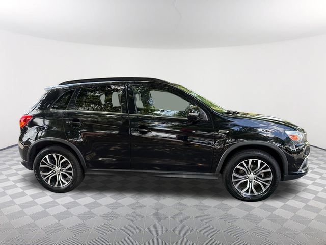 Used 2017 Mitsubishi Outlander Sport SEL FWD image 4