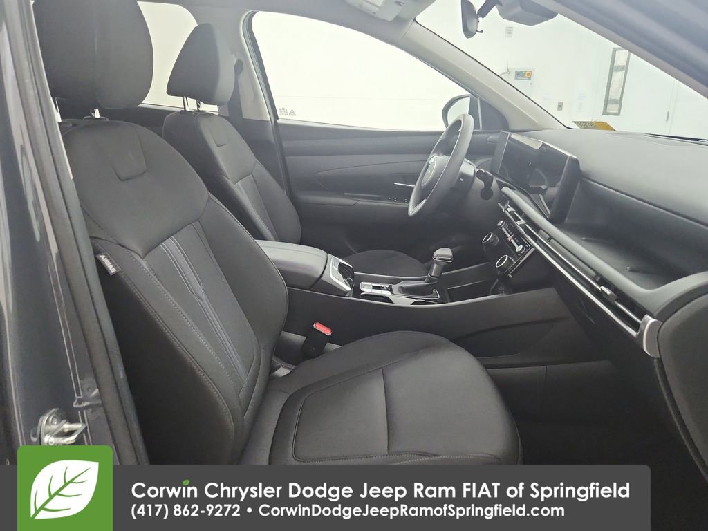 Used 2025 Hyundai Tucson SEL image 32