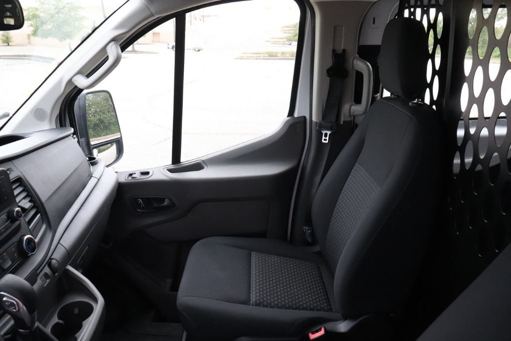 Used 2025 Ford Transit 250 Low Roof w/ Exterior Upgrade Package RWD image 14