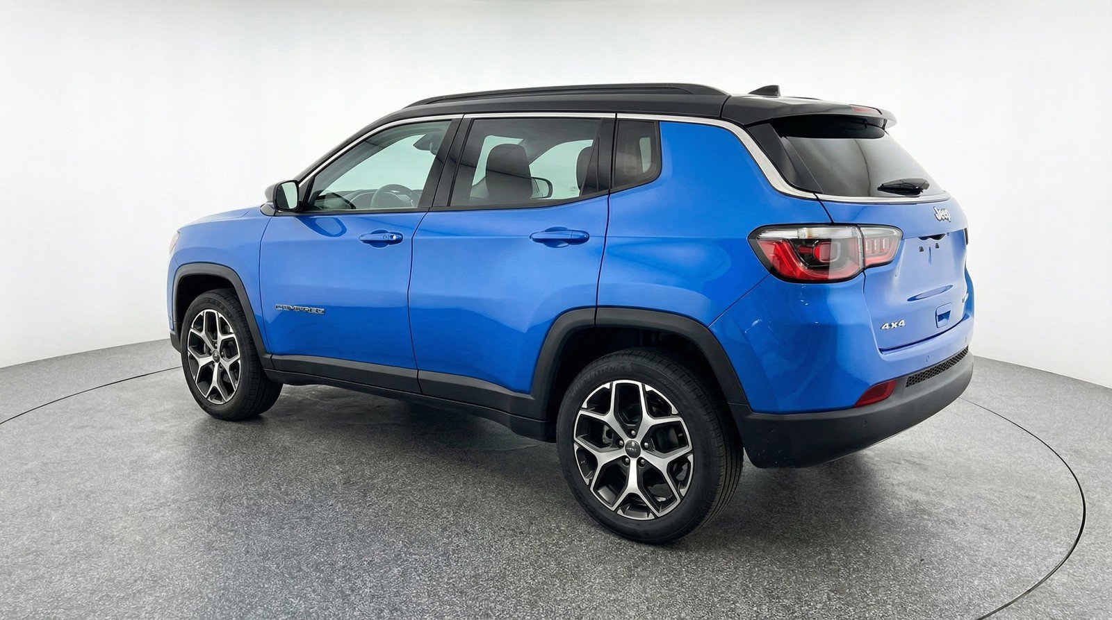 Used 2025 Jeep Compass Limited AWD/4WD image 6