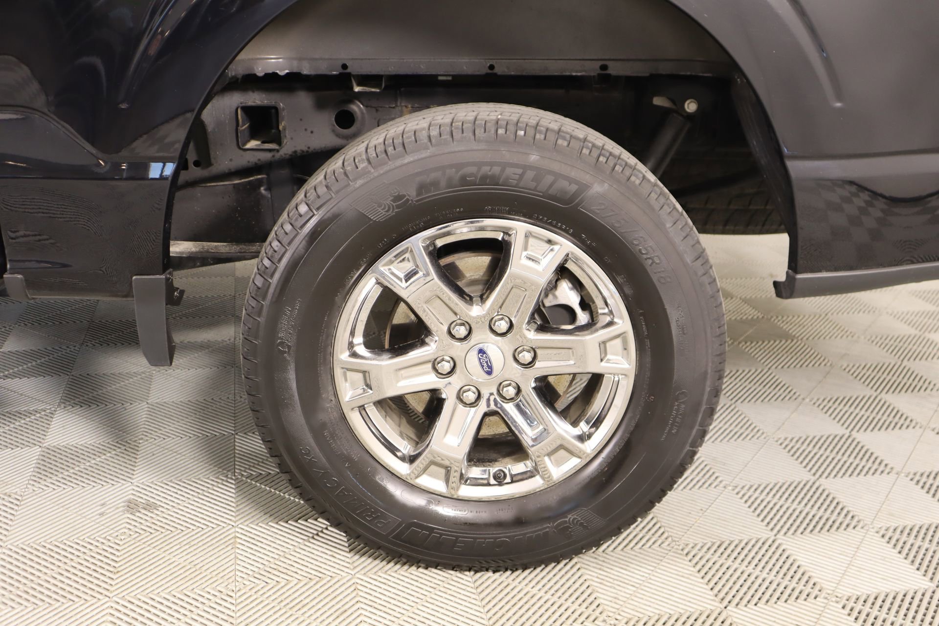 Used 2023 Ford F150 4x4 SuperCrew image 19