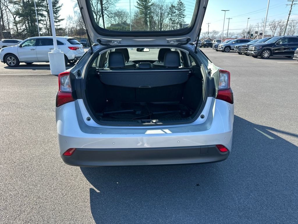 Used 2019 Toyota Prius Limited image 11