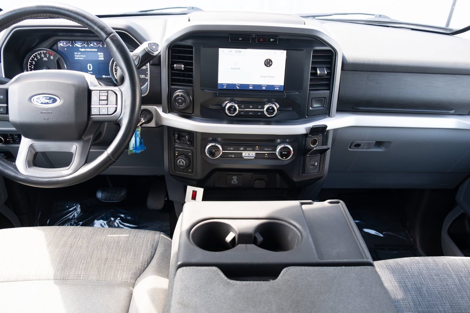 Used 2022 Ford F150 XLT w/ Equipment Group 301A Mid AWD/4WD image 16