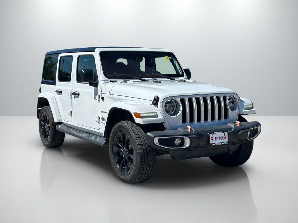 Used 2022 Jeep Wrangler Unlimited Sahara AWD/4WD image 3