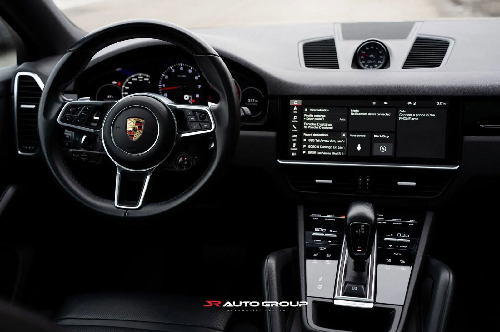 Used 2021 Porsche Cayenne Coupe image 21