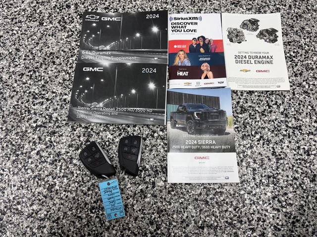 Used 2024 GMC Sierra 2500 Denali w/ Denali Reserve Package image 24