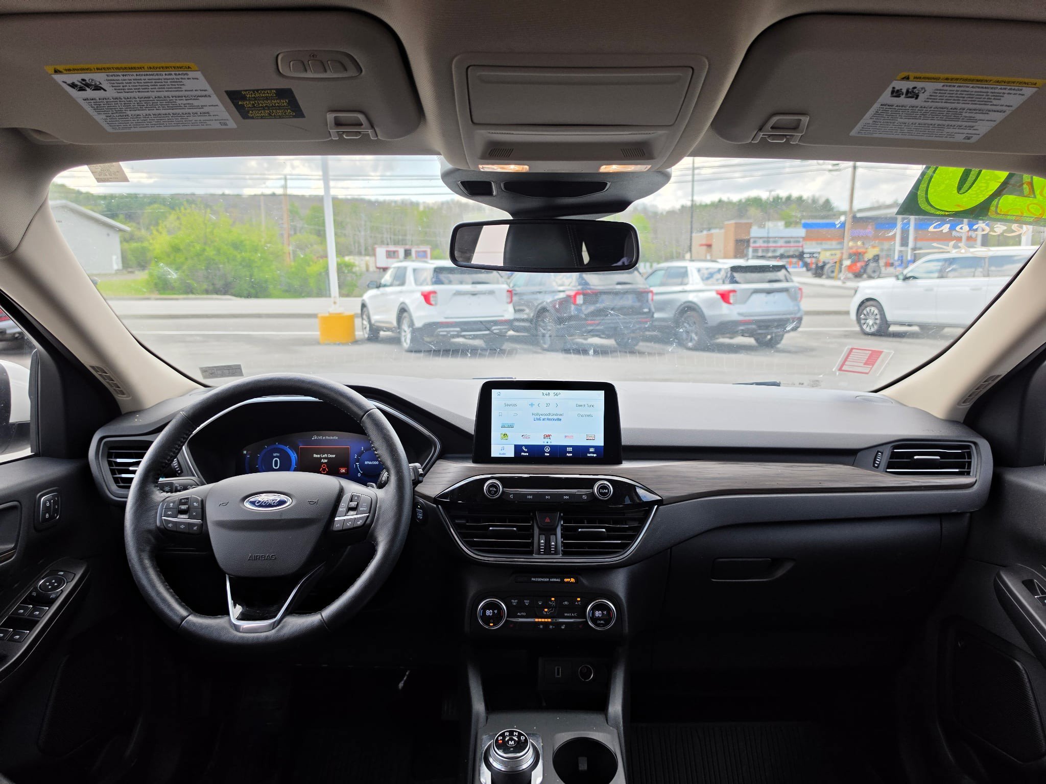 Used 2020 Ford Escape Titanium AWD/4WD image 14