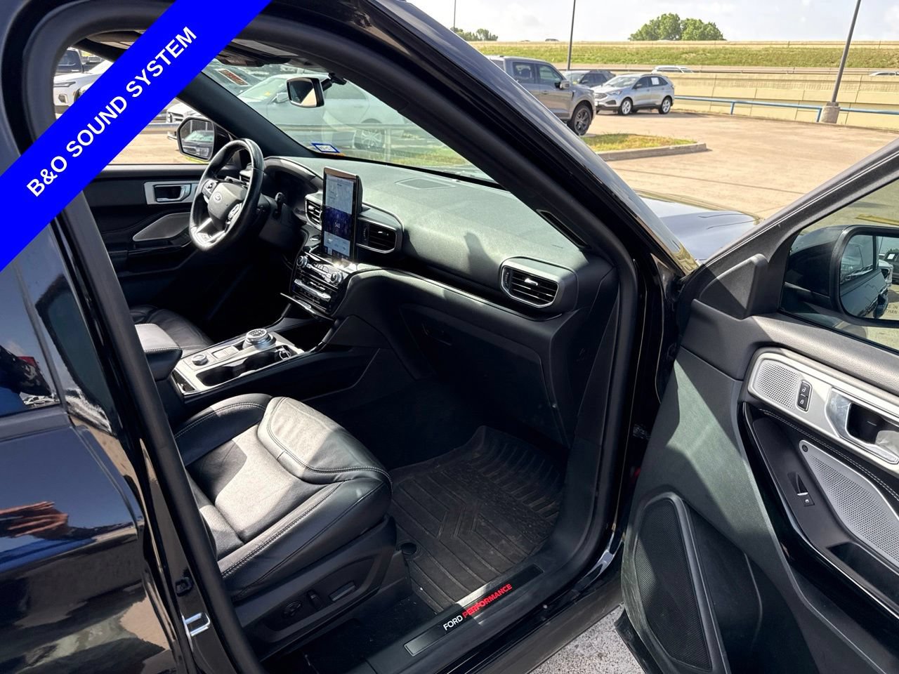 Used 2021 Ford Explorer ST w/ Equipment Group 401A AWD/4WD image 16