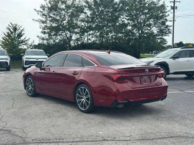 Used 2019 Toyota Avalon XSE w/ All Weather Liner Package FWD image 5