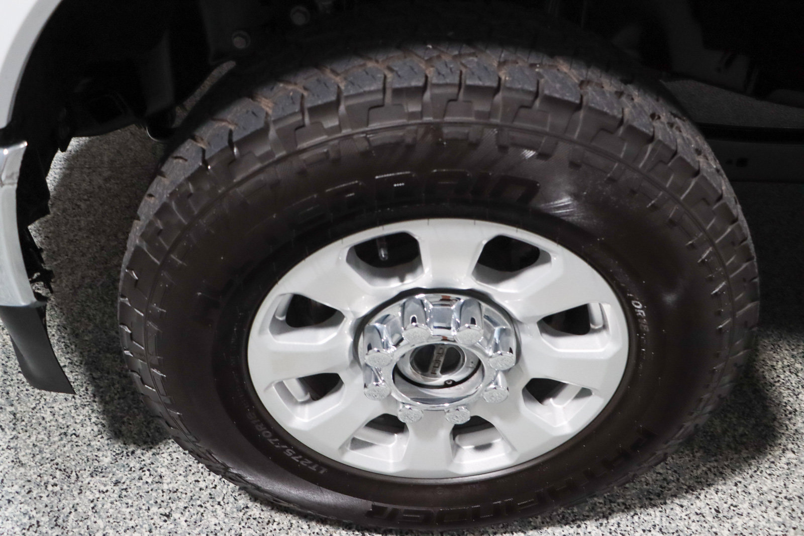 Used 2024 Ford F250 XLT w/ FX4 Off-Road Package AWD/4WD image 11