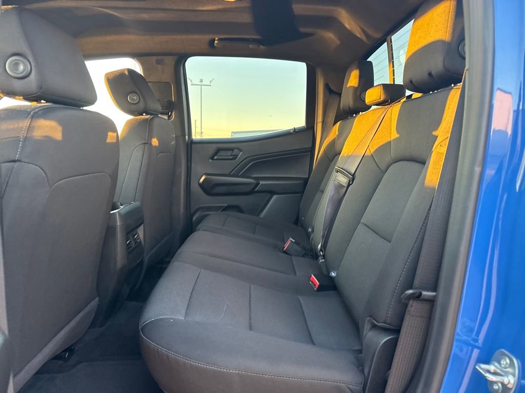 Used 2025 Chevrolet Colorado Trail Boss image 15