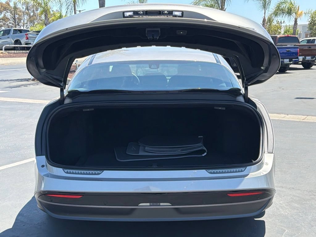 Used 2024 Lucid Air Touring AWD/4WD image 16