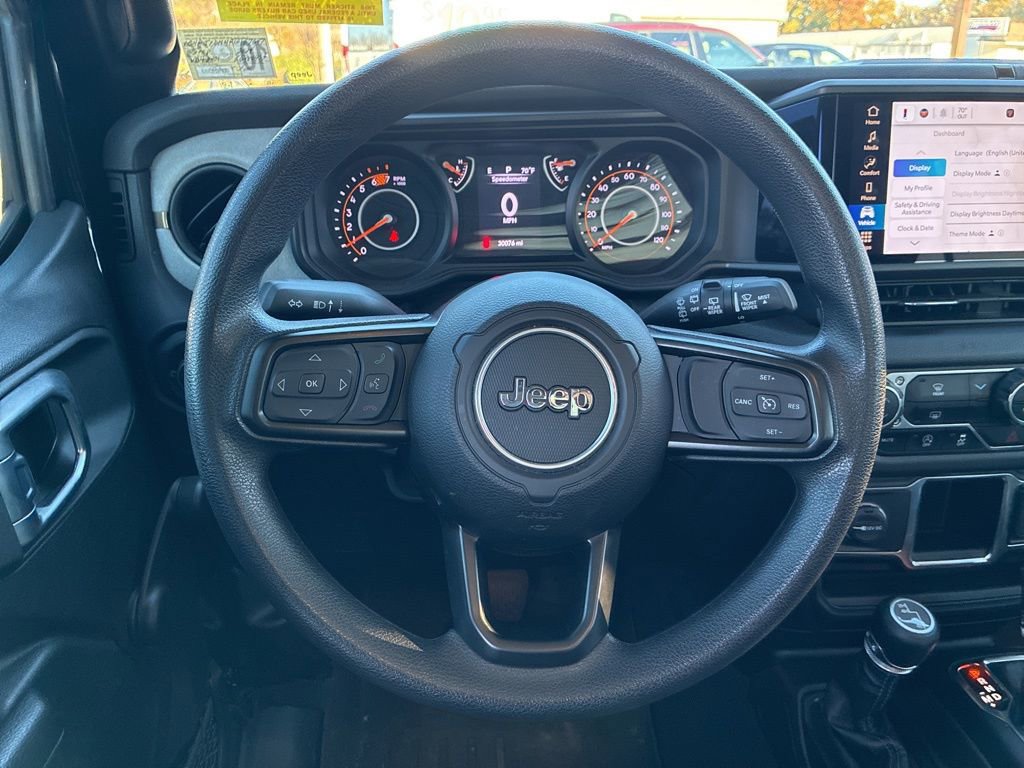 Used 2024 Jeep Wrangler Sport image 21