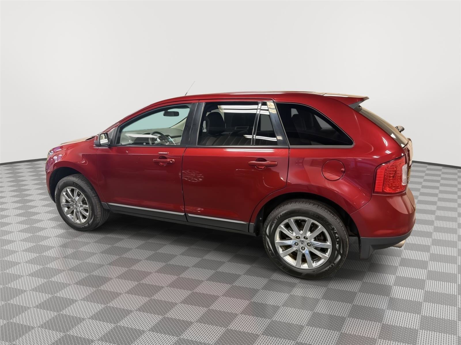 Used 2013 Ford Edge SEL image 2