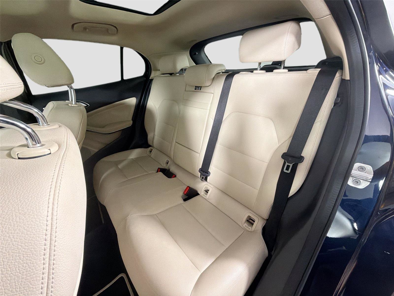 Used 2019 Mercedes-Benz GLA 250 image 23