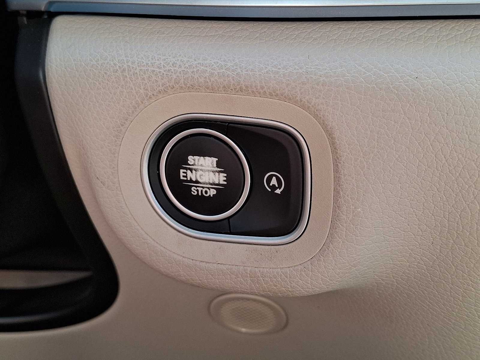Used 2020 Mercedes-Benz GLE 450 4MATIC image 26