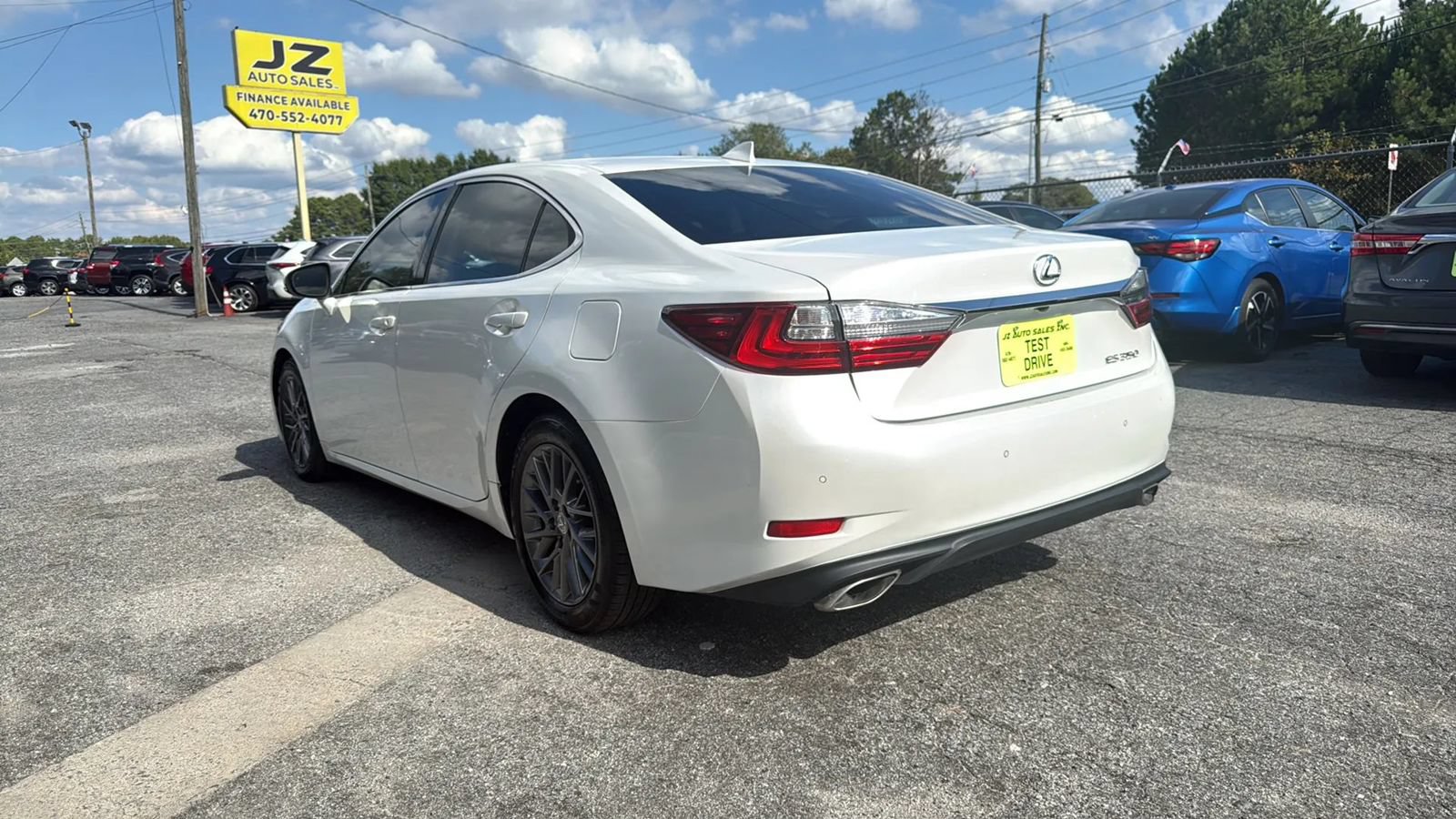 Used 2018 Lexus ES 350 w/ Navigation System Package FWD image 5
