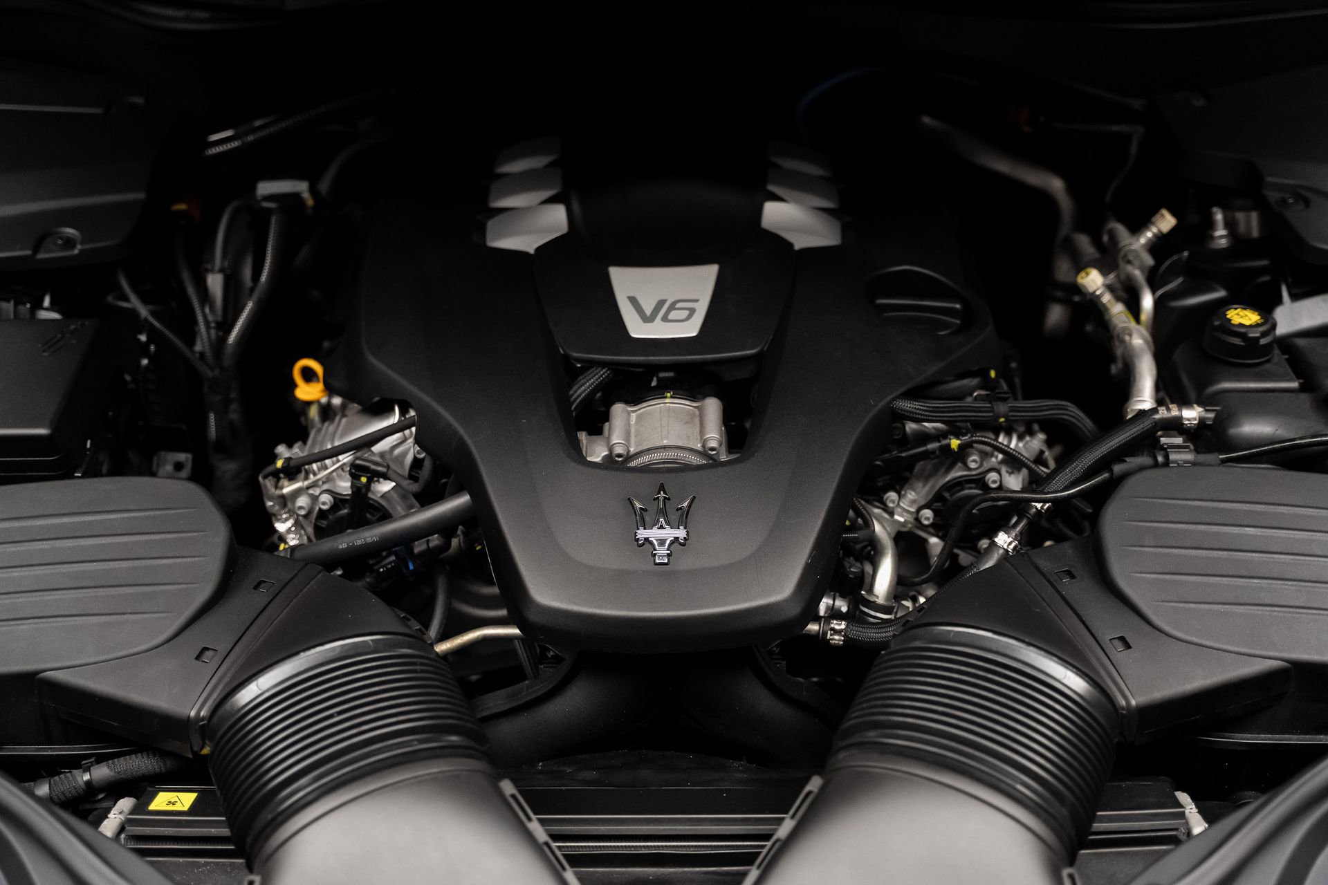 Used 2022 Maserati Levante GT AWD/4WD image 80