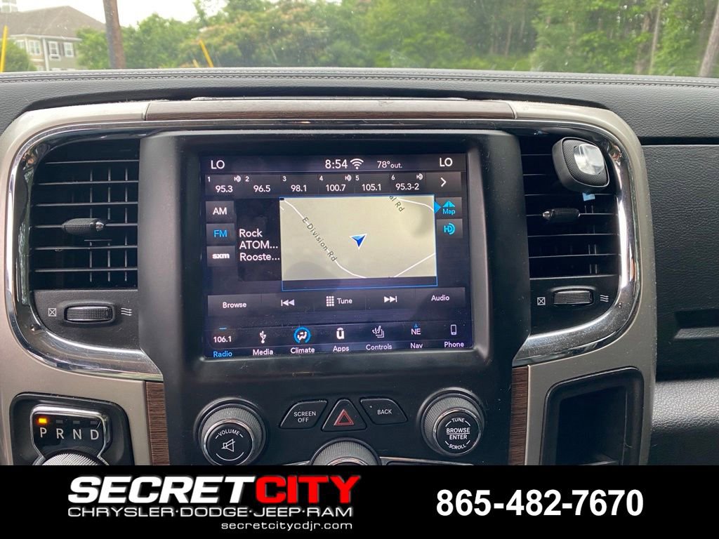 Used 2018 RAM 1500 Laramie RWD image 15