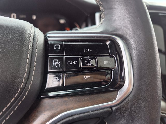 Used 2022 Jeep Grand Wagoneer Series II w/ Convenience Group III AWD/4WD image 18
