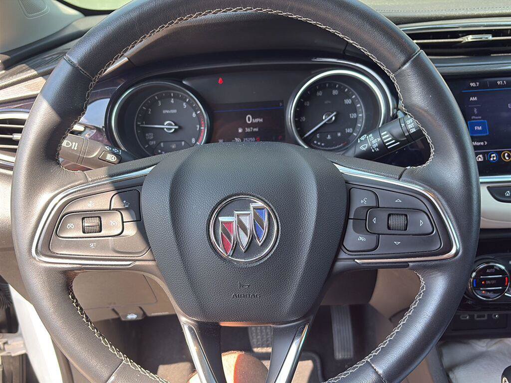 Used 2023 Buick Encore GX Select FWD image 3