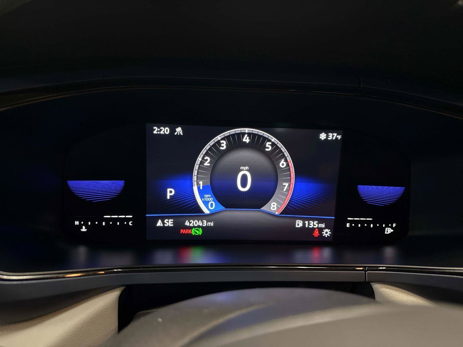 Certified 2022 Volkswagen Taos SE w/ IQ.Drive SE Package image 28