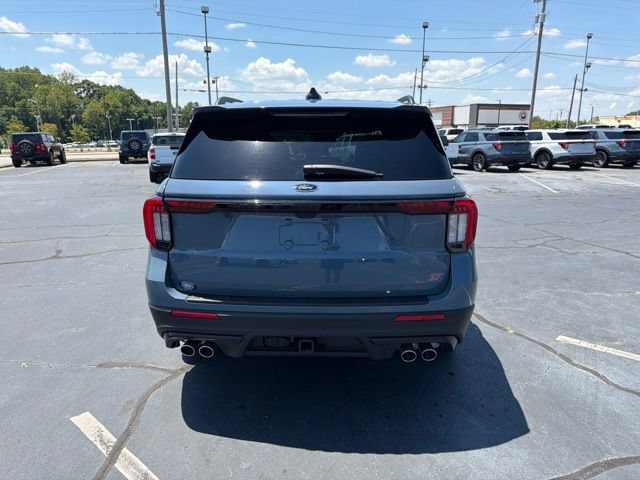 Used 2025 Ford Explorer ST w/ Sun And Sound Package AWD/4WD image 6