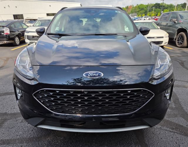 Used 2021 Ford Escape SEL w/ Technology Package AWD/4WD image 2