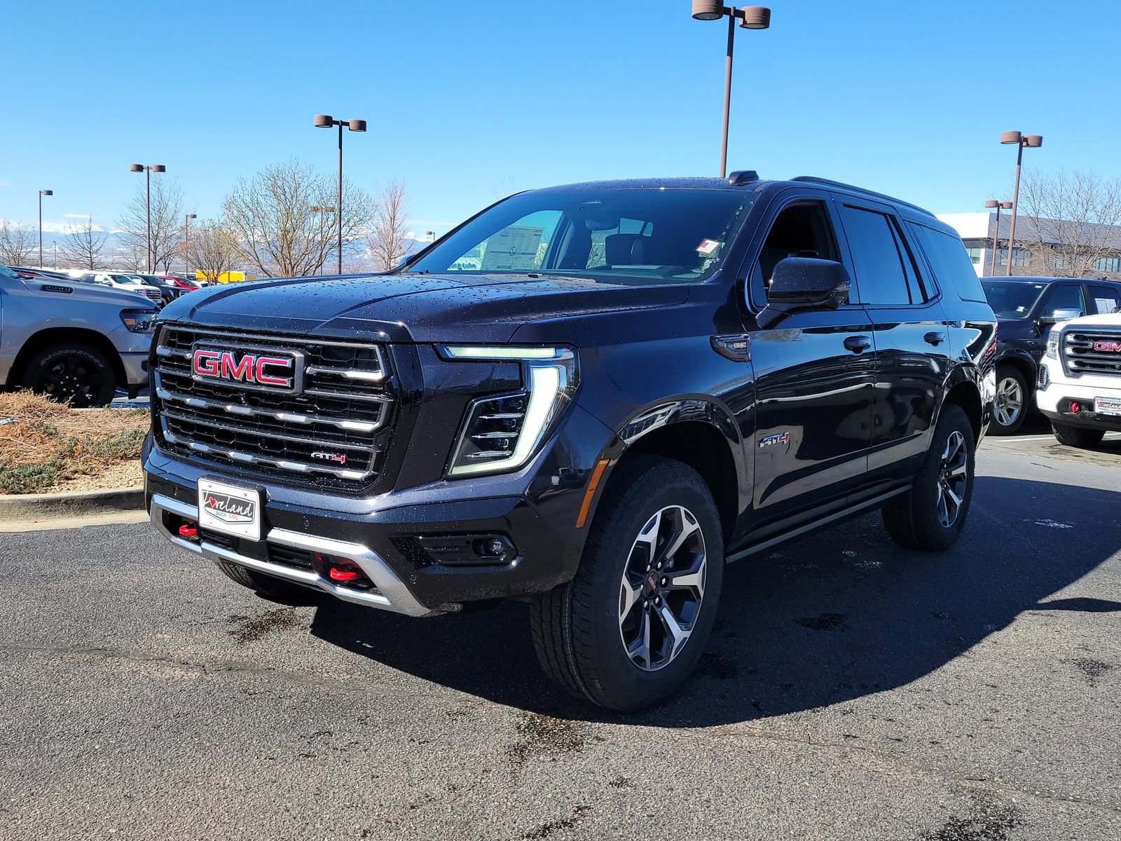 New 2026 GMC Yukon AT4 Ultimate AWD/4WD image 4