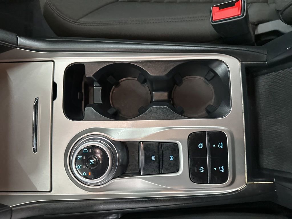 Used 2020 Ford Explorer XLT image 19