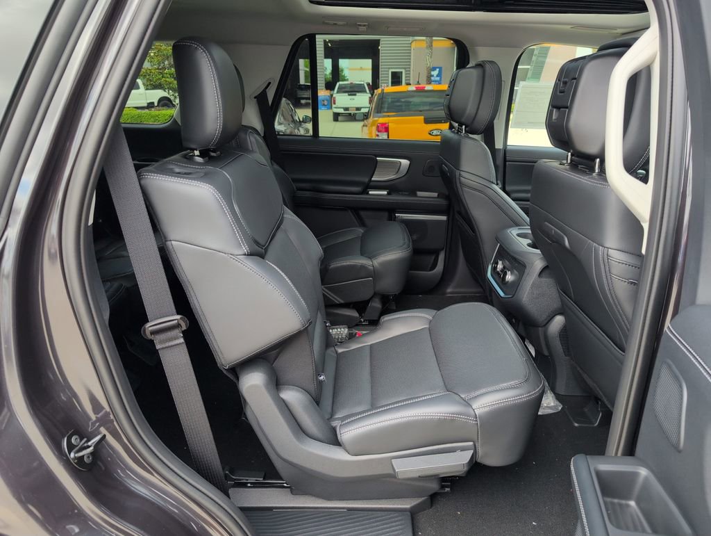 New 2026 Ford Expedition Platinum AWD/4WD image 16
