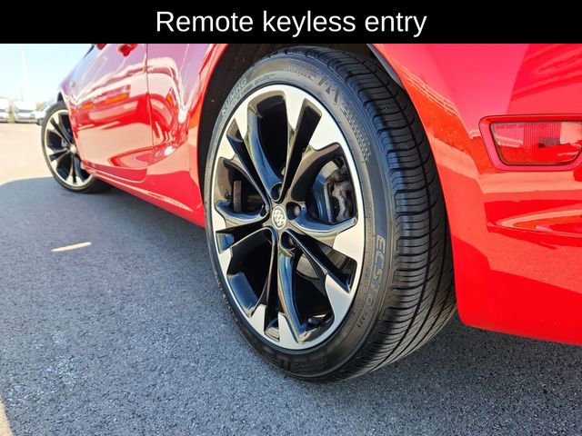 Used 2018 Buick Cascada Sport Touring w/ Dark Effects Package image 18