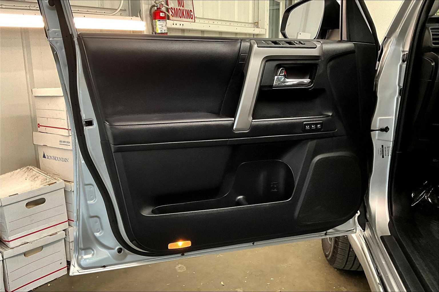 Used 2023 Toyota 4Runner Limited image 26