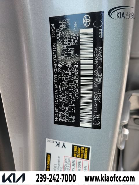 Used 2024 Toyota Prius LE FWD image 33