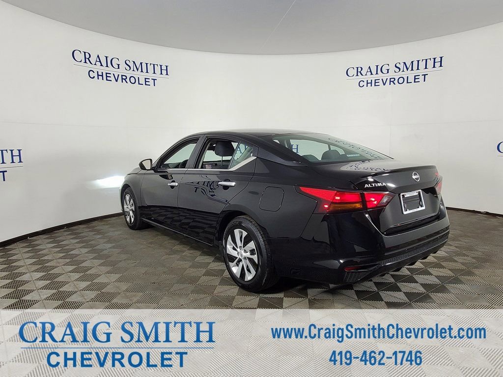 Used 2024 Nissan Altima 2.5 S image 11