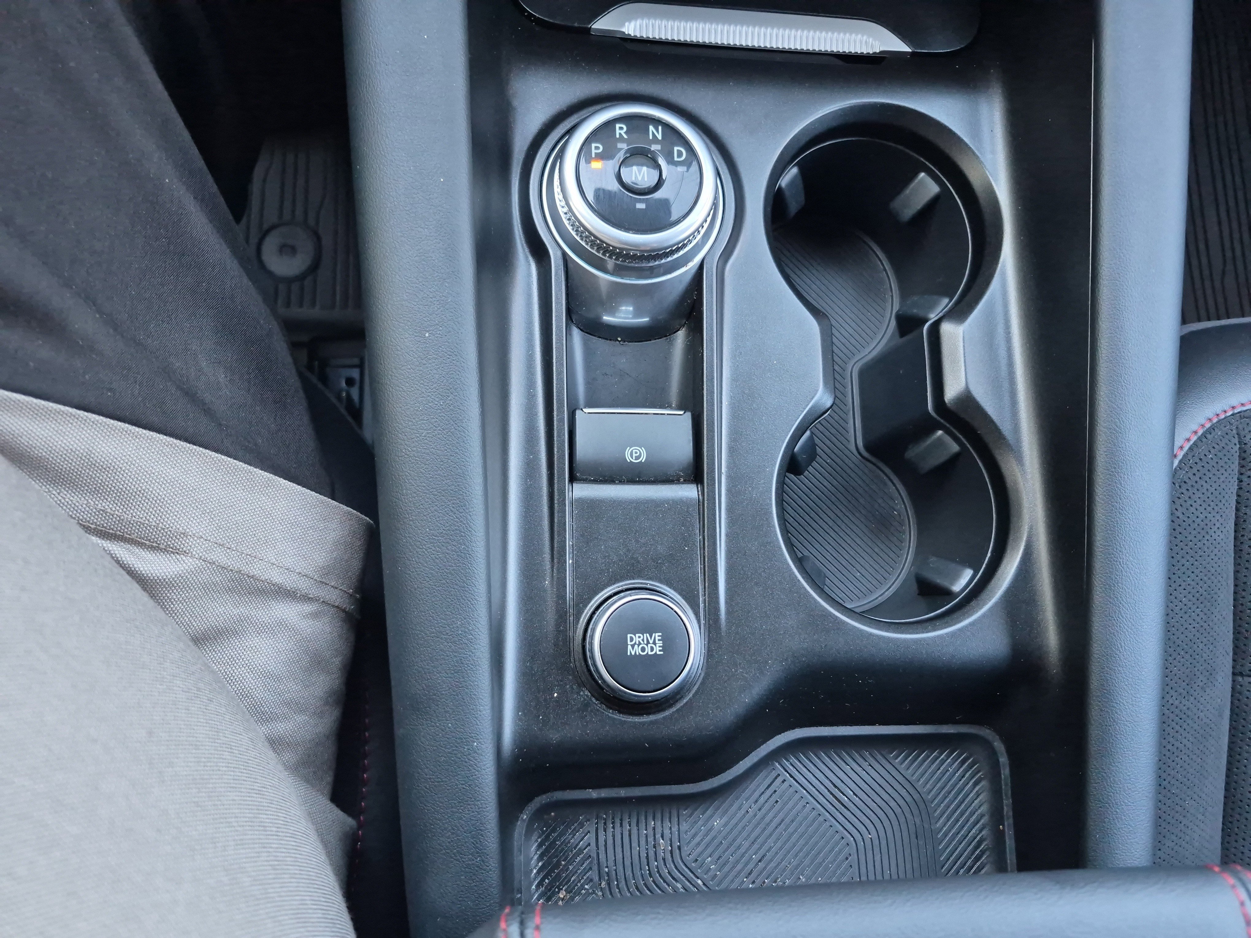 Used 2025 Ford Explorer ST w/ Sun And Sound Package image 31