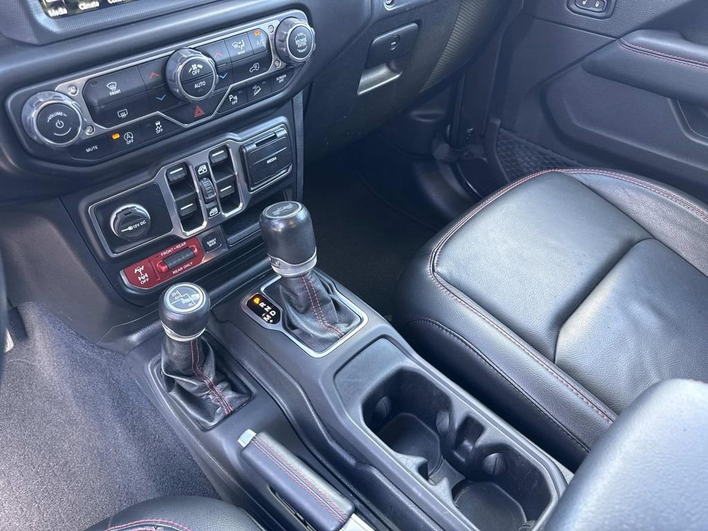 Used 2020 Jeep Wrangler Unlimited Rubicon AWD/4WD image 23