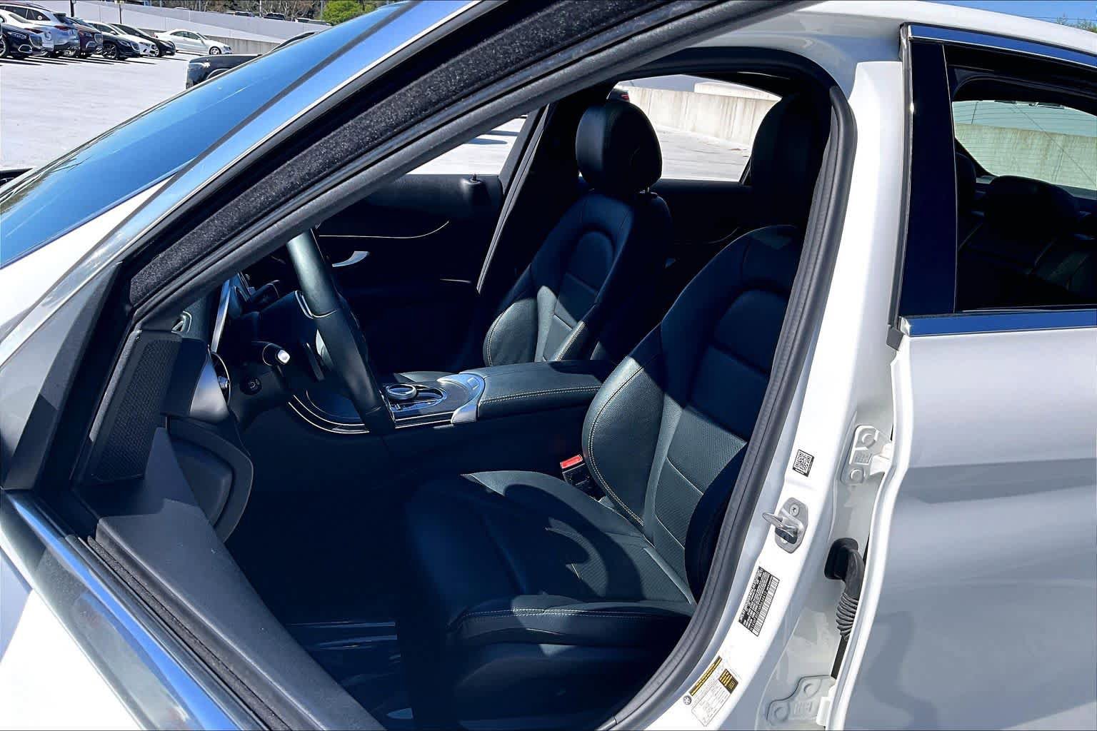 Used 2021 Mercedes-Benz C 300 4MATIC Sedan w/ AMG Line image 8
