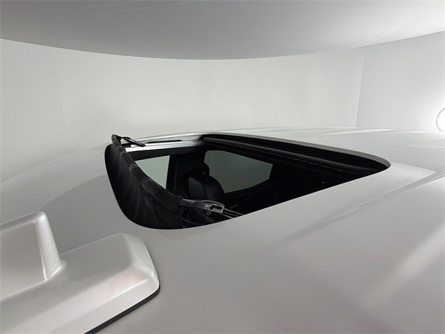 Used 2021 Chevrolet Silverado 1500 High Country w/ Technology Package image 21