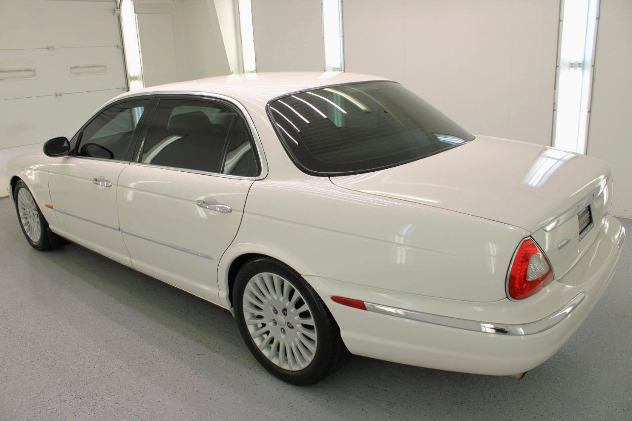 Used 2005 Jaguar XJ Vanden Plas RWD image 7