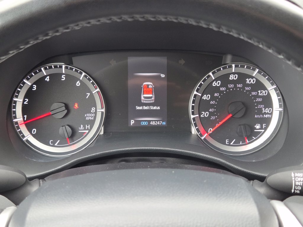 Used 2022 Toyota Highlander LE AWD/4WD image 31