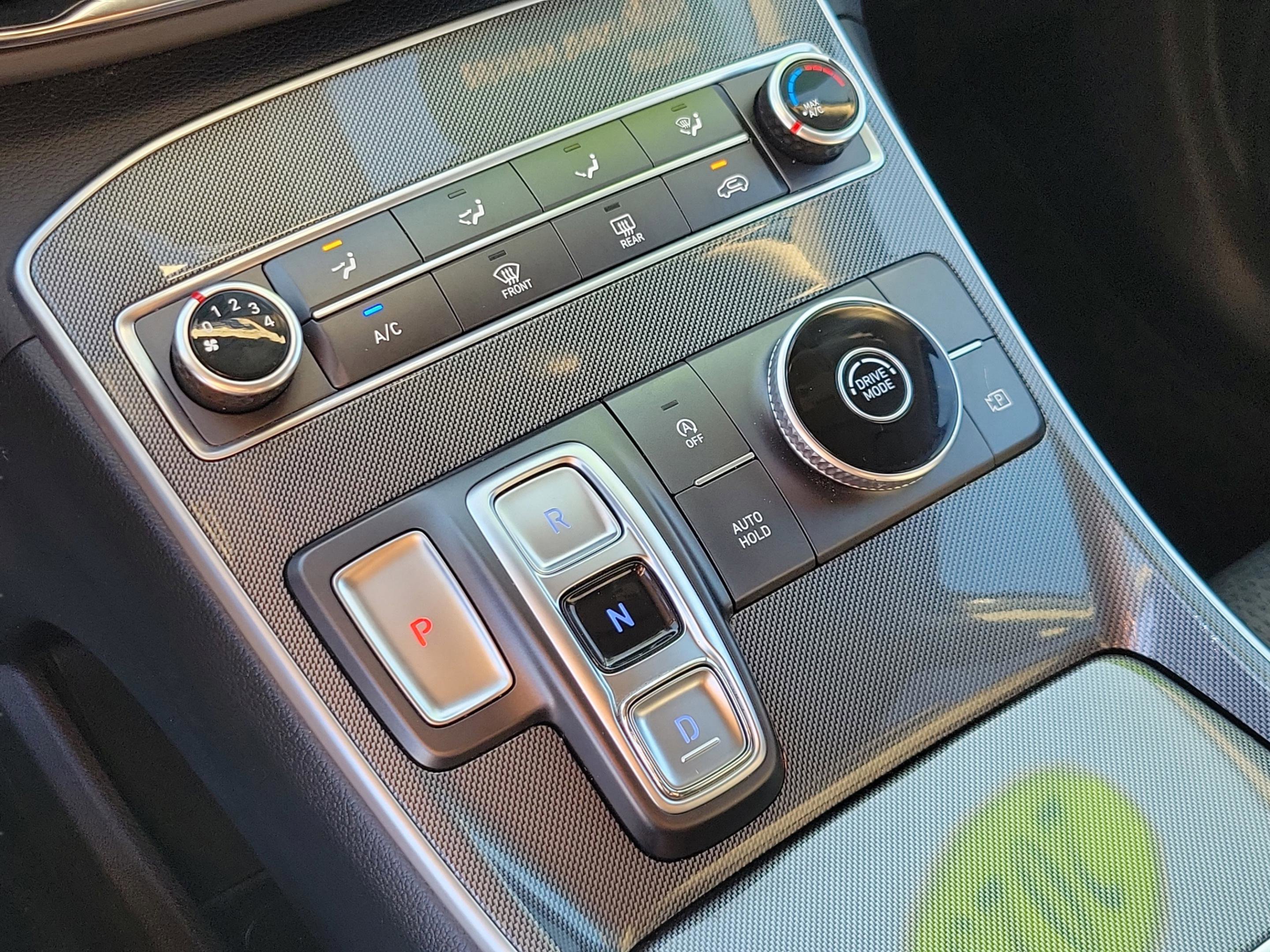 Certified 2023 Hyundai Santa Fe SE FWD image 25