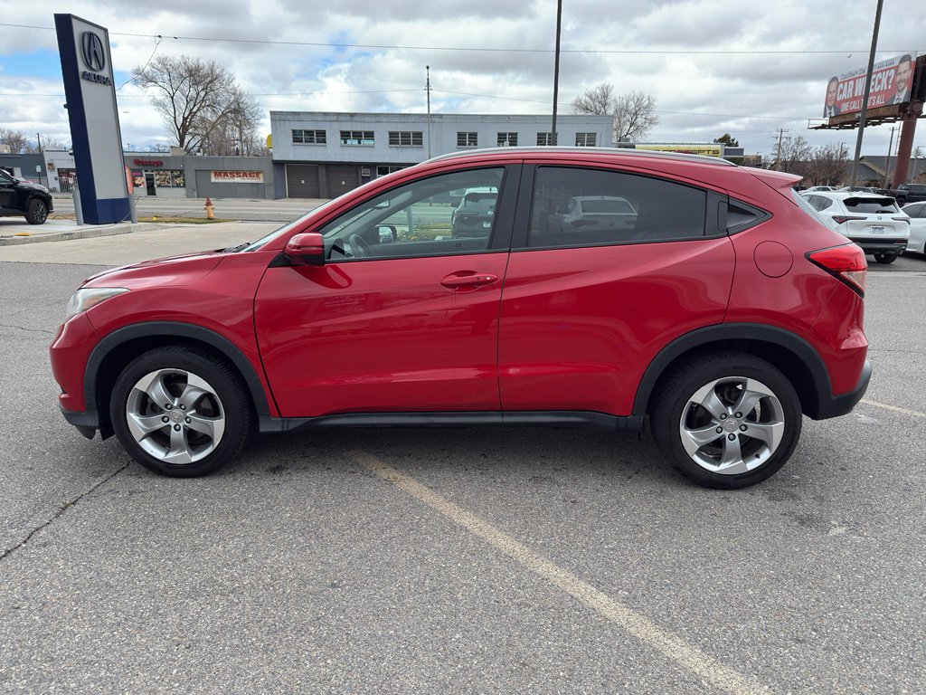 Used 2017 Honda HR-V EX-L image 4