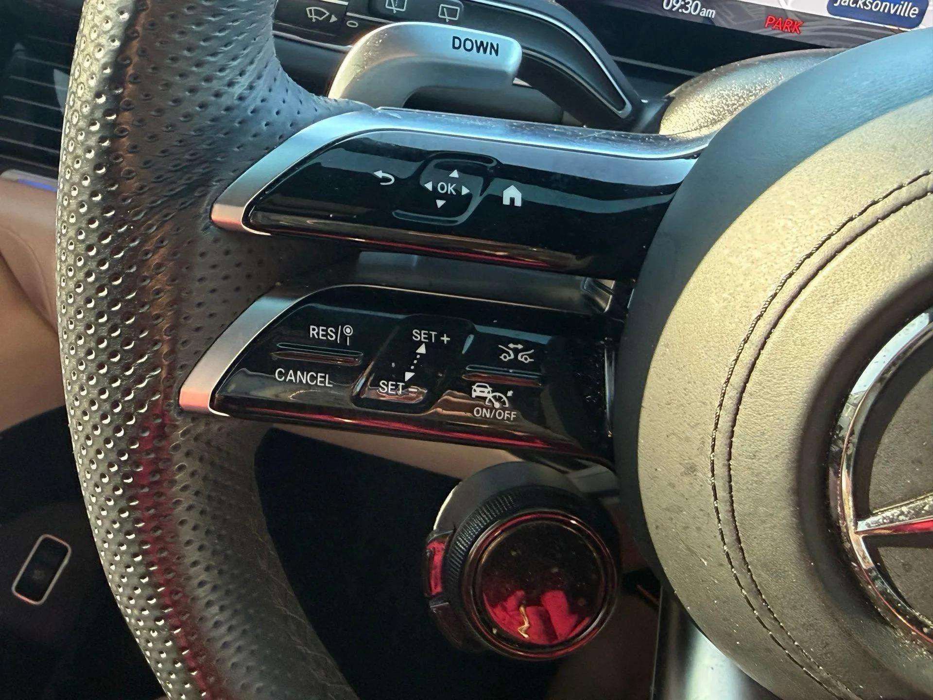 Used 2024 Mercedes-Benz GLE 53 AMG 4MATIC image 47
