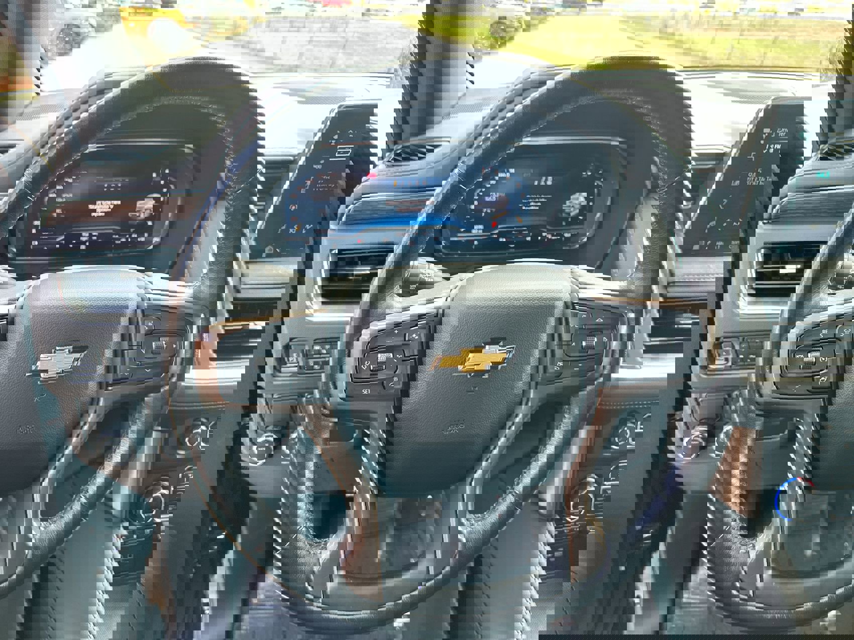 Used 2023 Chevrolet Tahoe High Country image 14