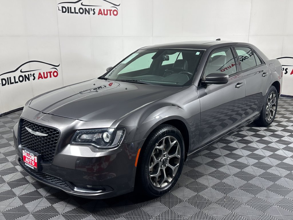 Used 2015 Chrysler 300 S AWD/4WD image 2