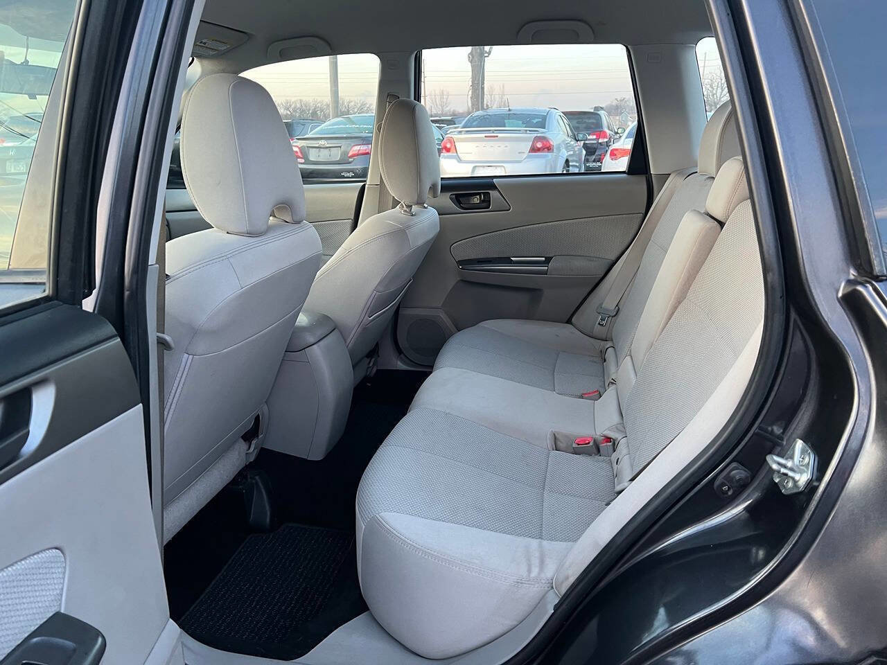 Used 2011 Subaru Forester 2.5X AWD/4WD image 9