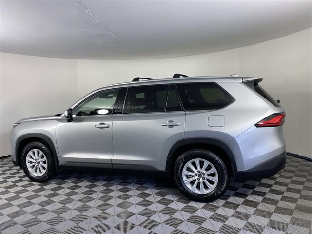 Used 2024 Toyota Grand Highlander XLE image 5
