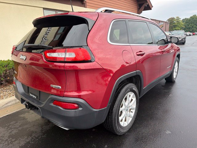 Used 2016 Jeep Cherokee Latitude w/ Cold Weather Group AWD/4WD image 8