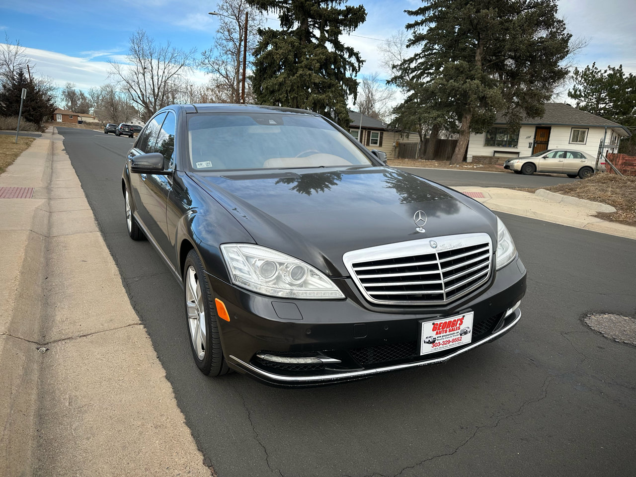 Used 2011 Mercedes-Benz S 550 4MATIC image 7